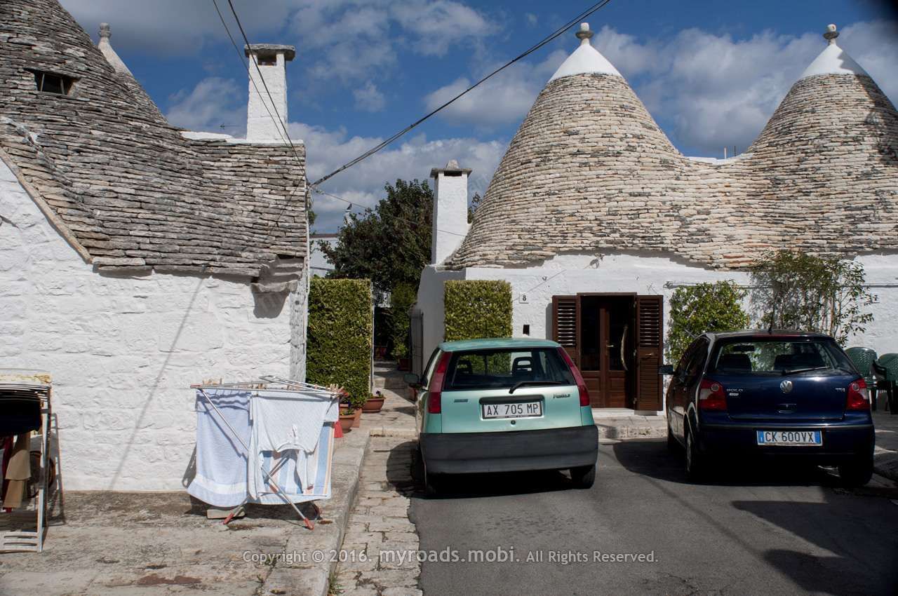 alberobello_italy_trulli_pulia_berova_myroadsmobi_ (14)