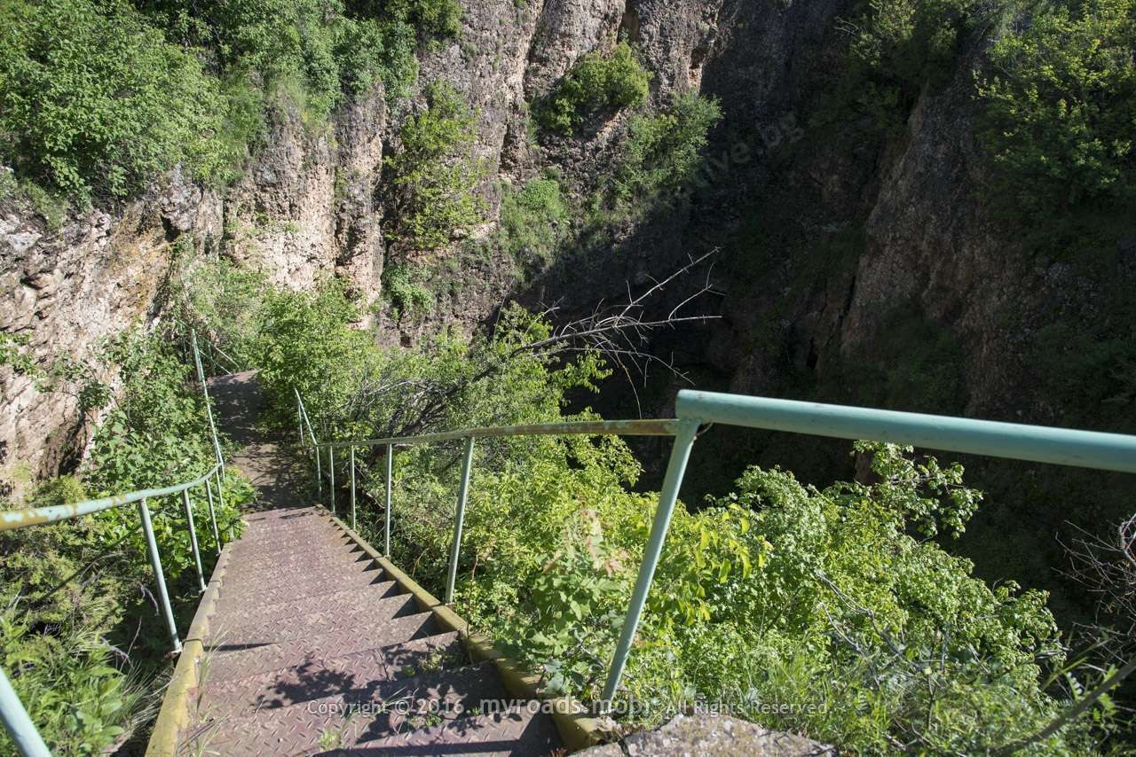 garvanica_cave_berova_myroadsmobi_ (2)