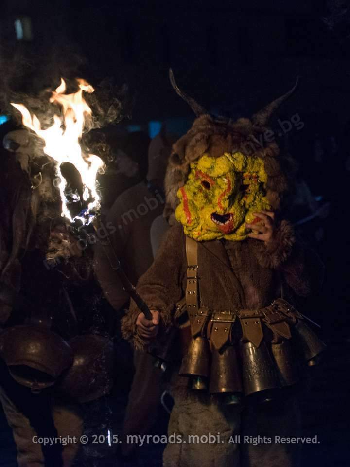 surva-2016-kukeri-myroadsmobi- (53)
